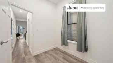 2 BR in New York City