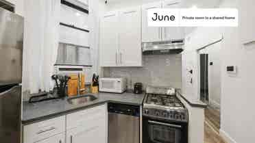 2 BR in New York City