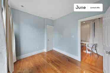 2 BR in New York City