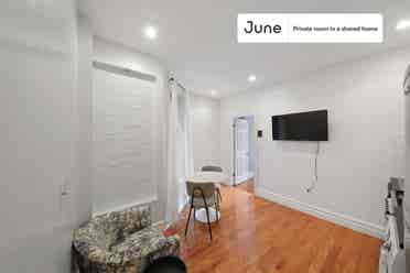 2 BR in New York City