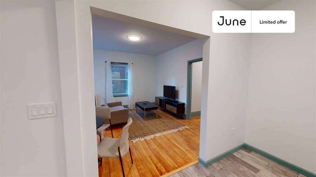 1 BR in Boston