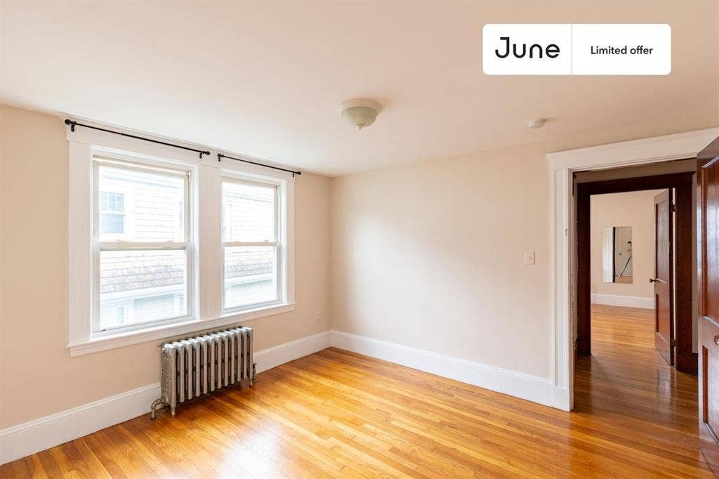 5 BR in Boston