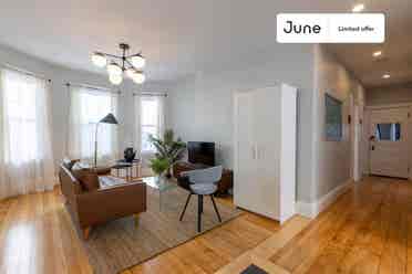 4 BR in Boston