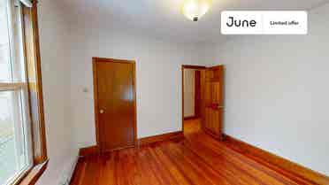 5 BR in Boston