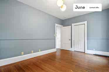 4 BR in Boston