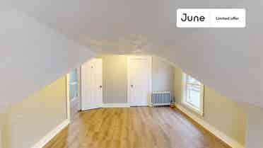 7 BR in Boston