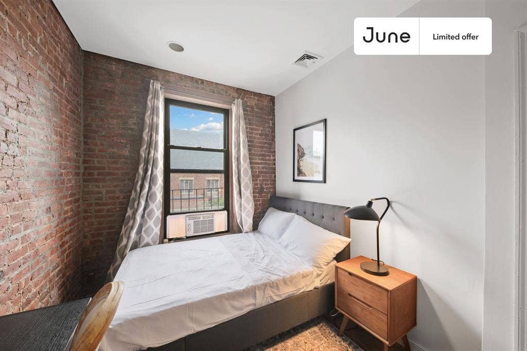 4 BR in New York City