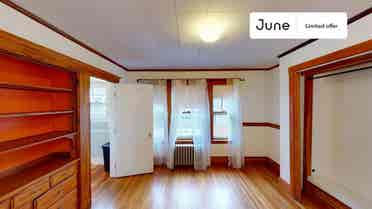 3 BR in Boston