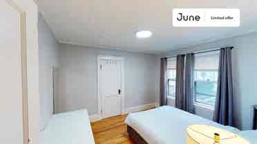 3 BR in Boston