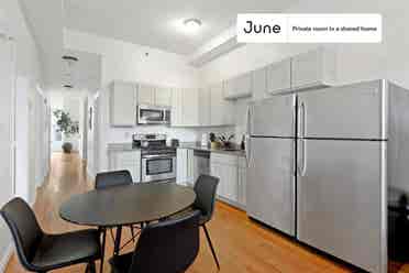 4 BR in Boston