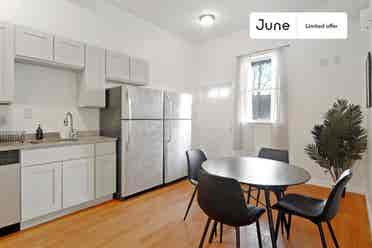 4 BR in Boston