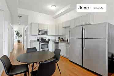 4 BR in Boston