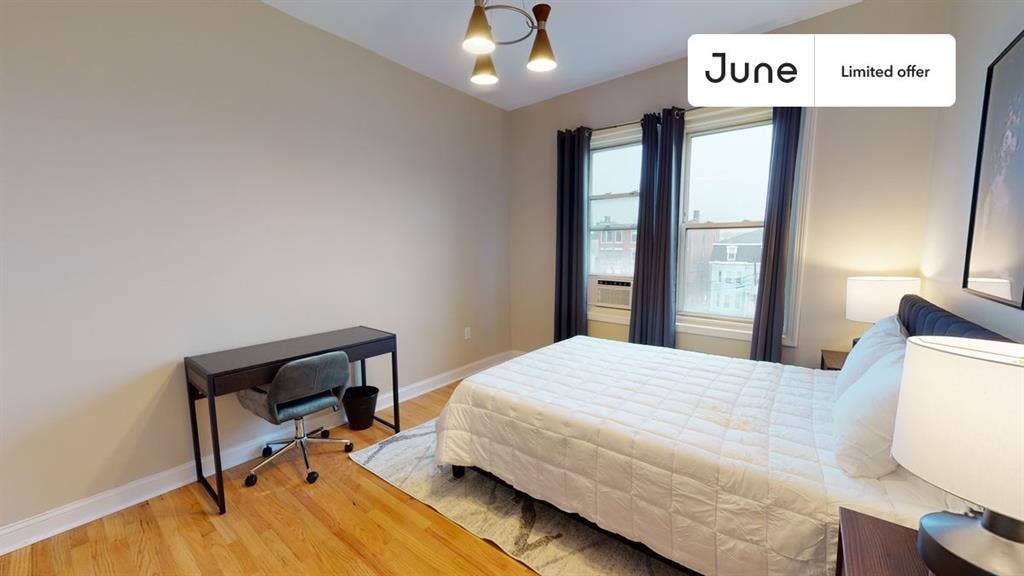 4 BR in Boston