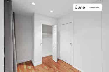 2 BR in New York City