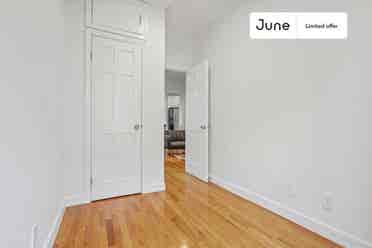 4 BR in New York City