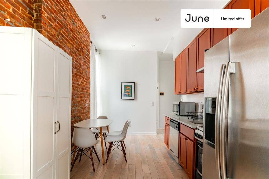 4 BR in New York City