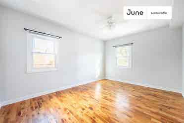 3 BR in Chicago