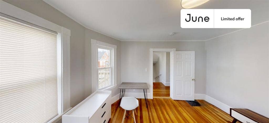 5 BR in Boston