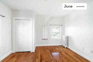 7 BR in Boston