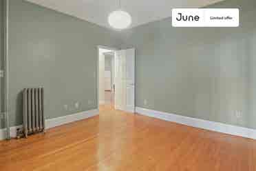 4 BR in Boston