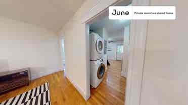 4 BR in Boston