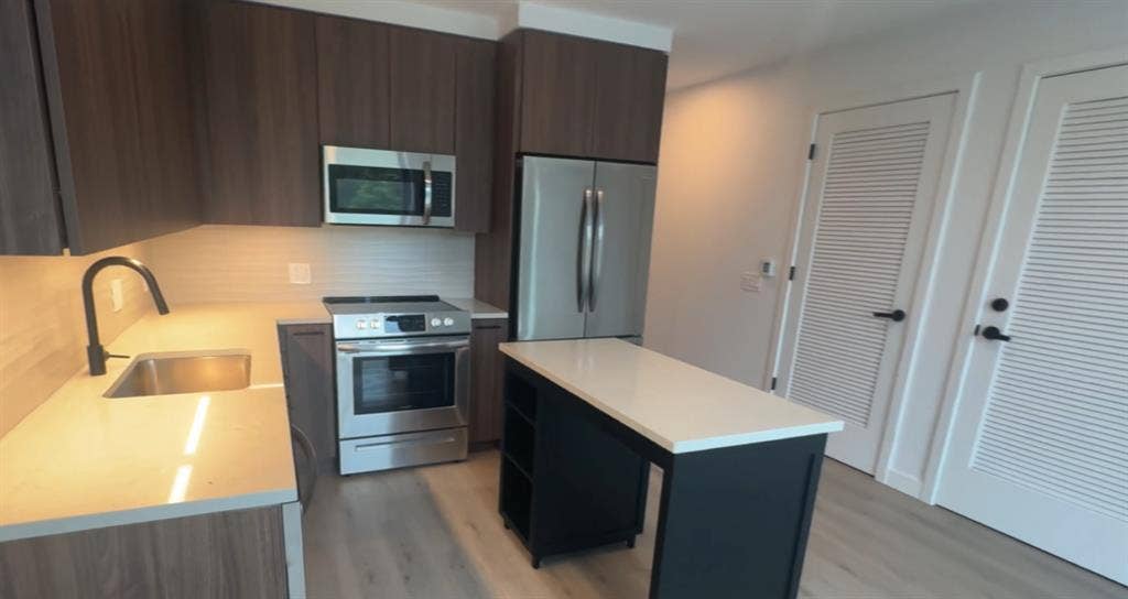 1 BR Lease March - Aug