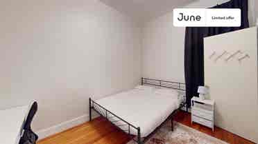 3 BR in Boston