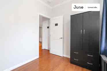 3 BR in New York City