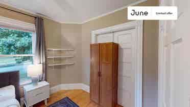 6 BR in Boston