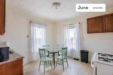 4 BR in Boston