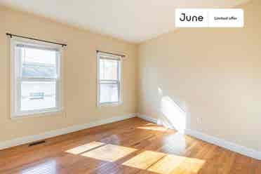 4 BR in Boston