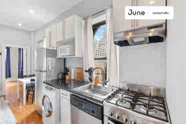 2 BR in New York City