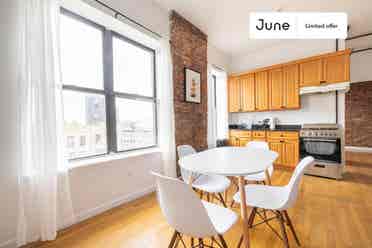 2 BR in New York City