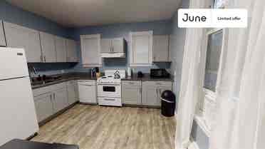 3 BR in Boston