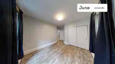 3 BR in Boston