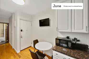 3 BR in New York City