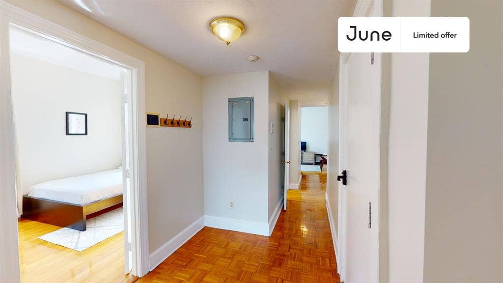 4 BR in Boston