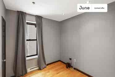 4 BR in New York City