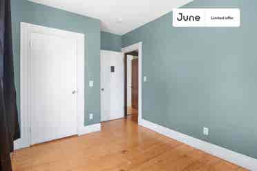 4 BR in Boston