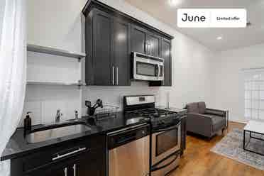 4 BR in New York City