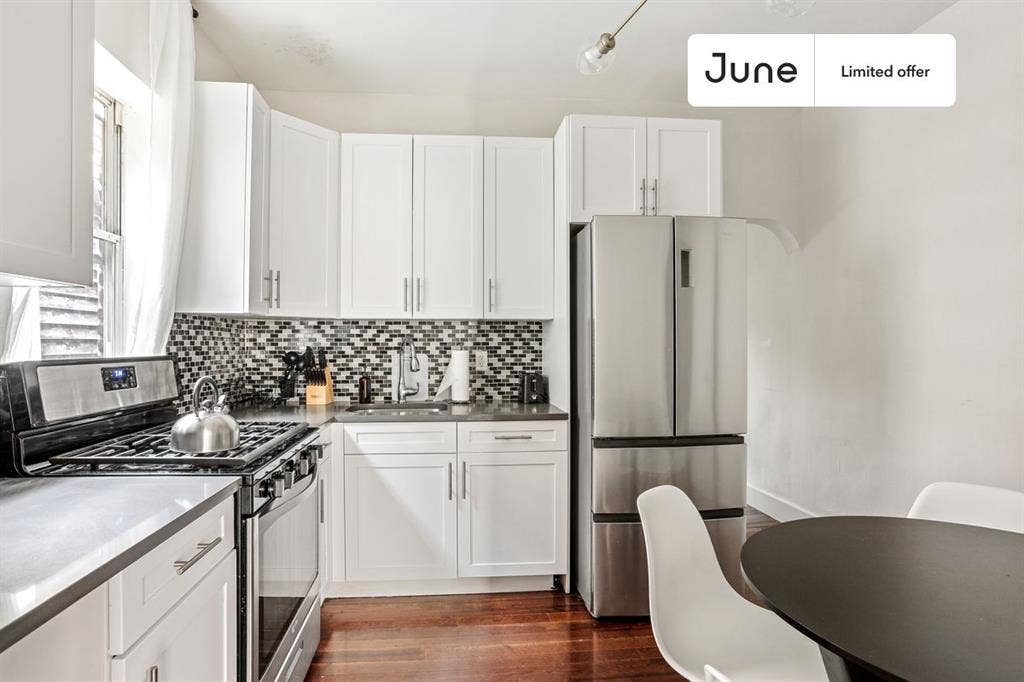 3 BR in New York City