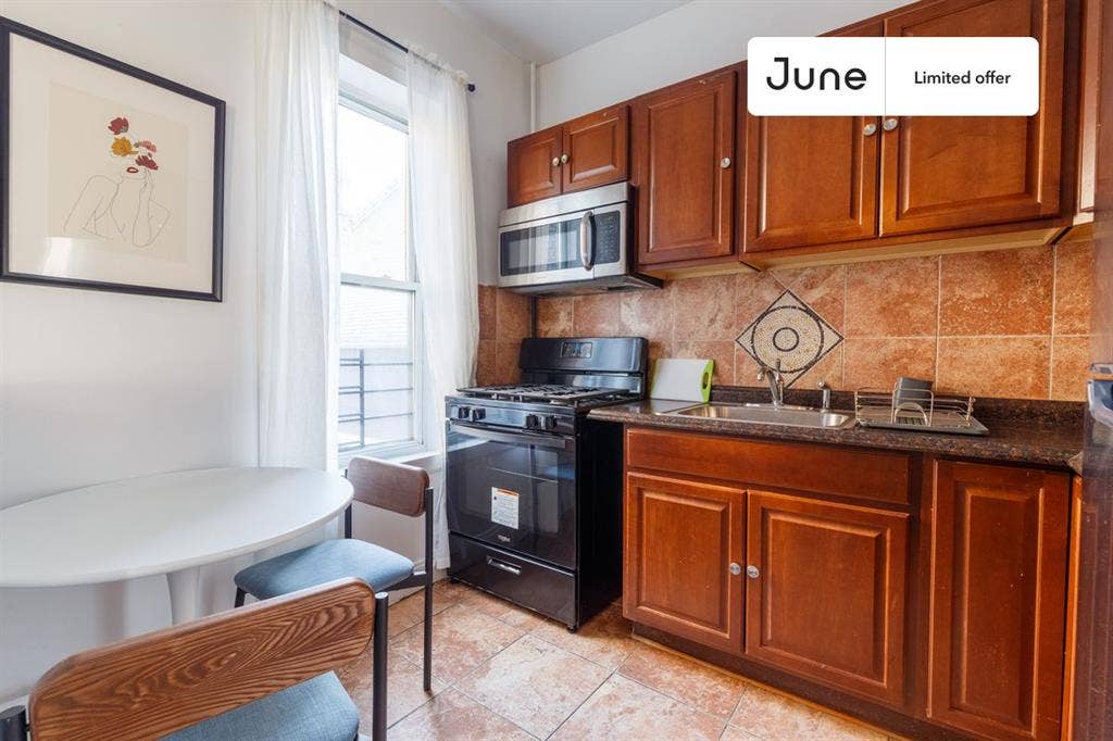 3 BR in New York City