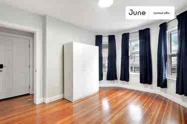 4 BR in Boston