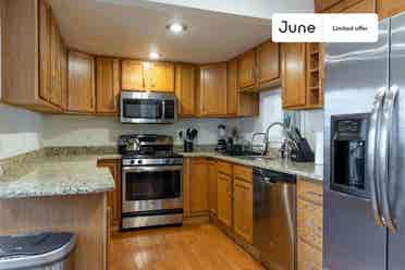 5 BR in Boston