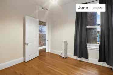 4 BR in Boston