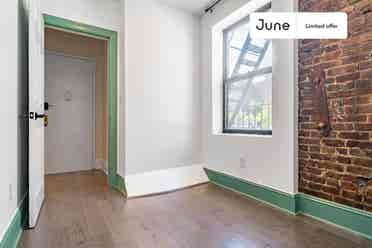 2 BR in New York City