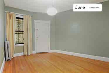 4 BR in Boston