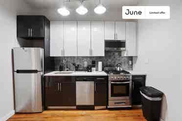 4 BR in New York City