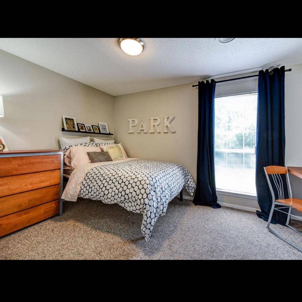 Room Available for sublease