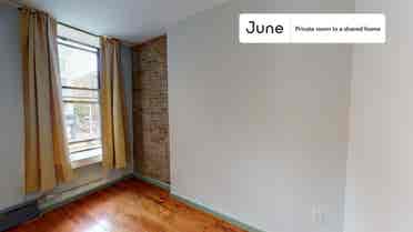 2 BR in New York City